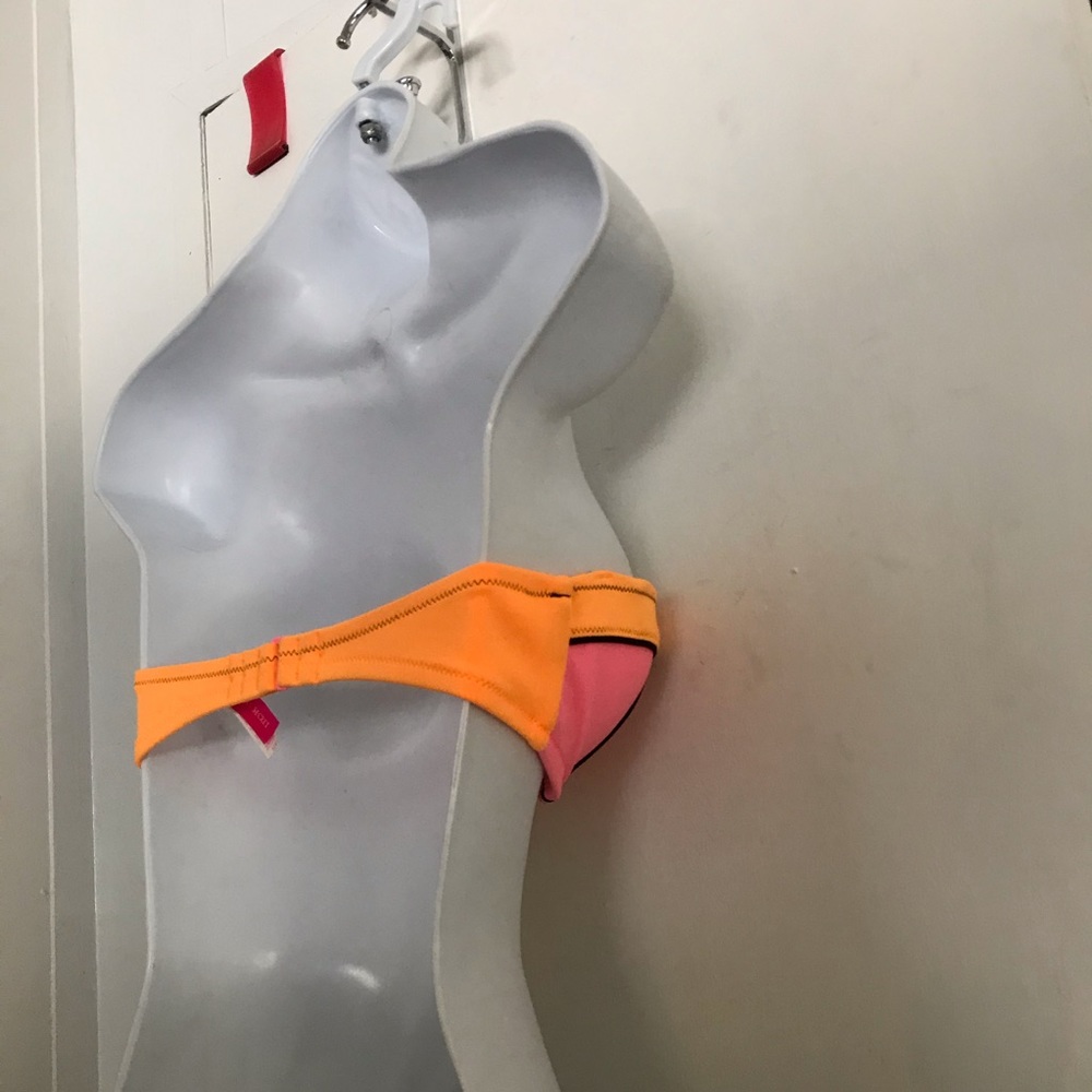 Victoria Secret Colorblock Bandeau Bikini Top 32B - Picture 5 of 10